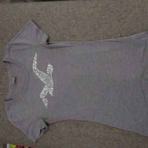 Hollister Gray Sparkle Logo Short Sleeve Tee M